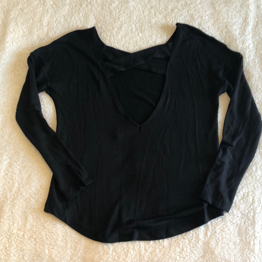 Long sleeve yoga shirt